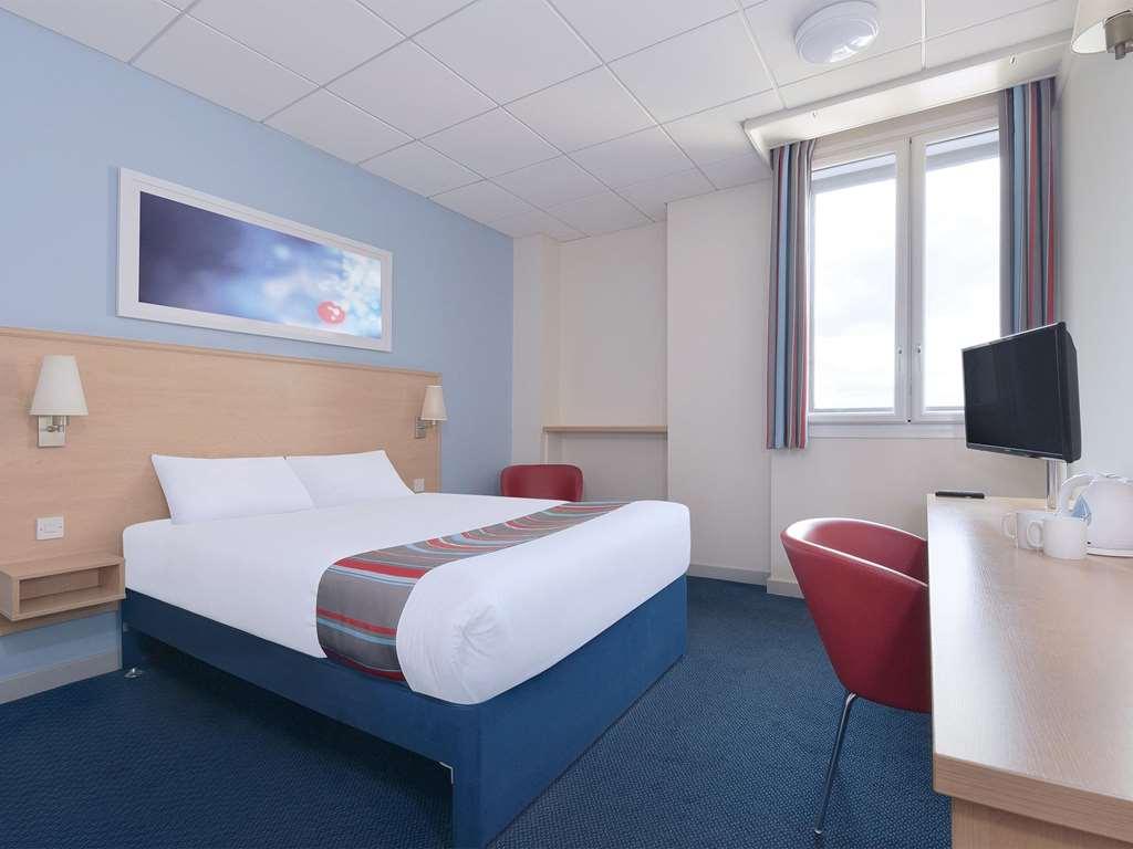 แทรเวลลอดจ์ อิปส์วิช บีคอน ฮิลล์ Hotel Coddenham ห้อง รูปภาพ
