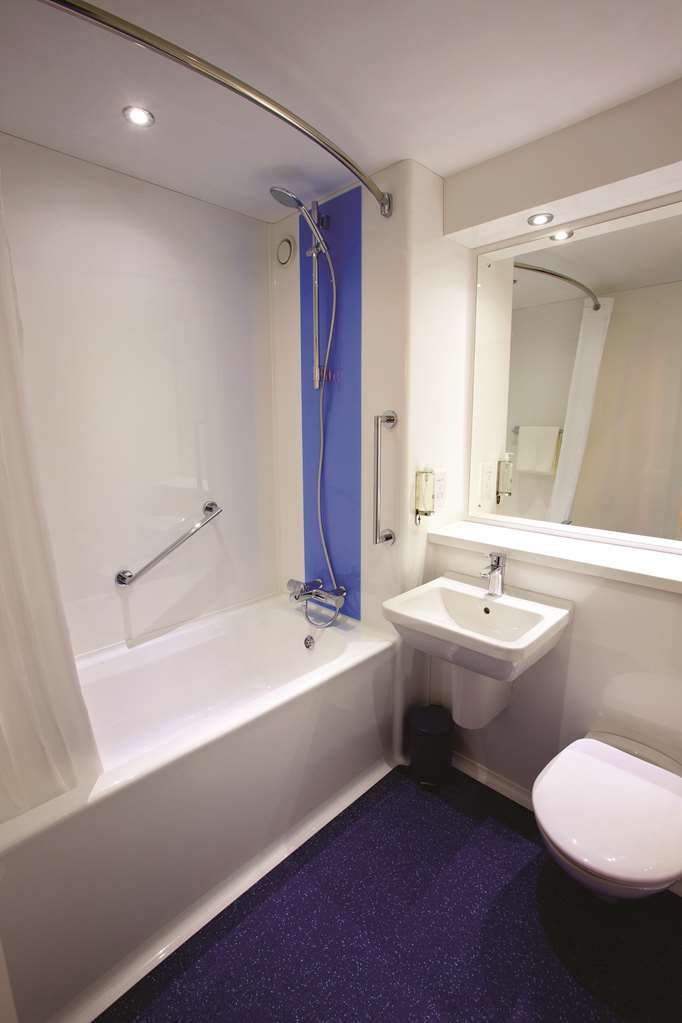 แทรเวลลอดจ์ อิปส์วิช บีคอน ฮิลล์ Hotel Coddenham ห้อง รูปภาพ