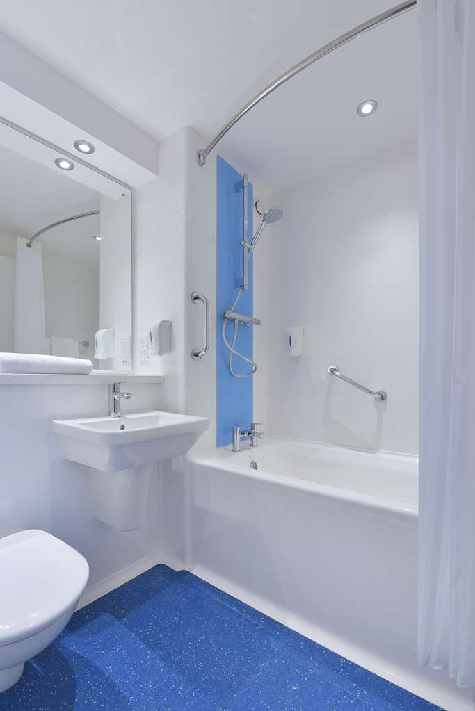 แทรเวลลอดจ์ อิปส์วิช บีคอน ฮิลล์ Hotel Coddenham ห้อง รูปภาพ